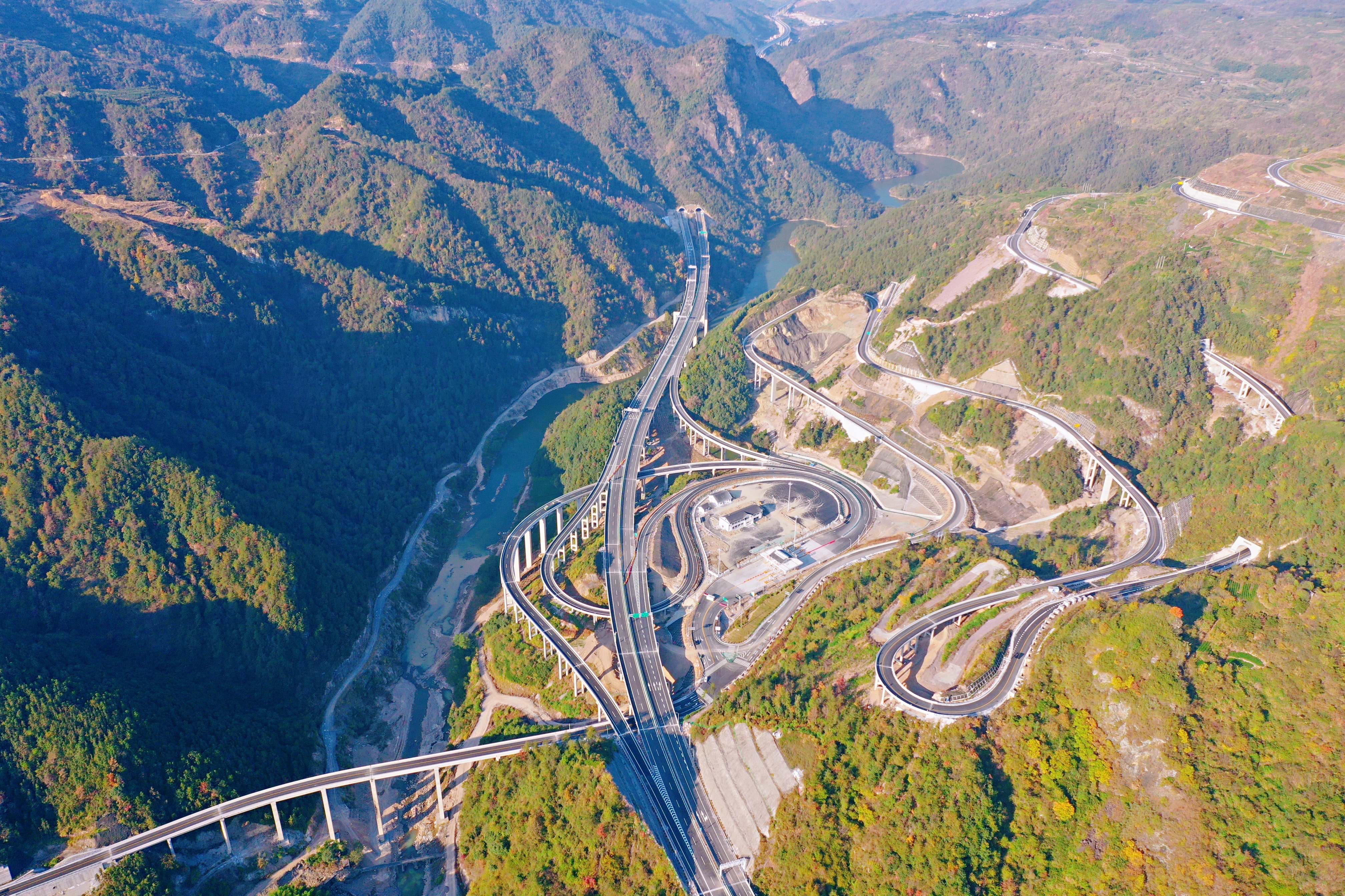 杭绍台高速公路 杭绍台高速公路
